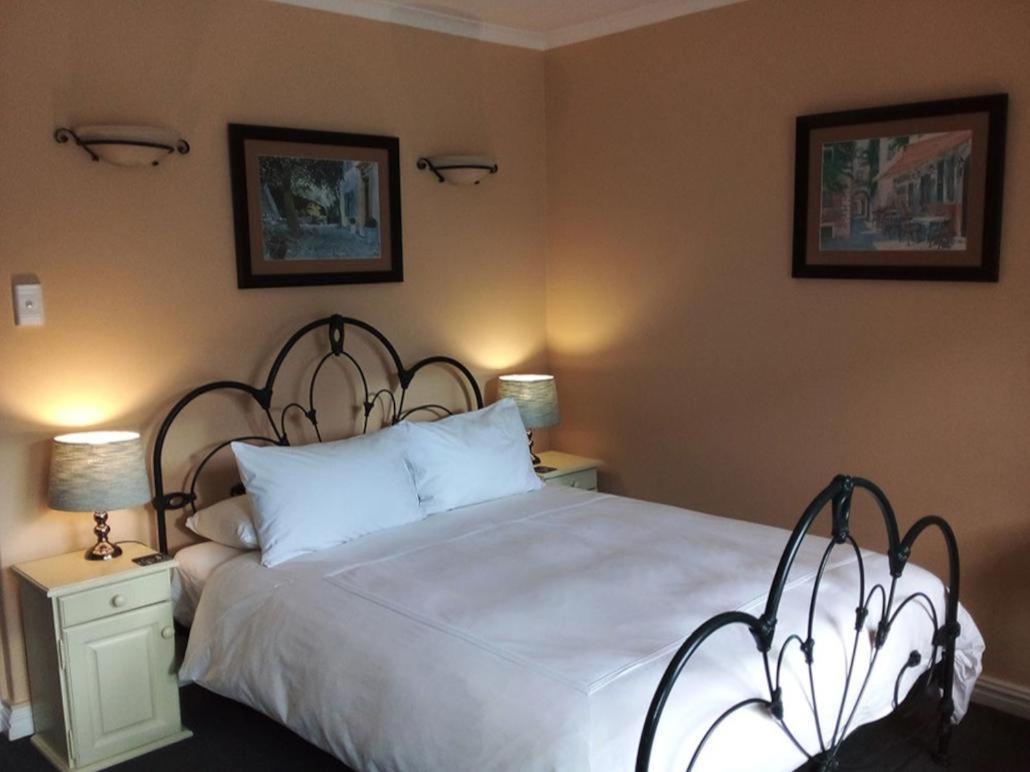 Auberge La Dauphine Guest House Franschhoek Extérieur photo