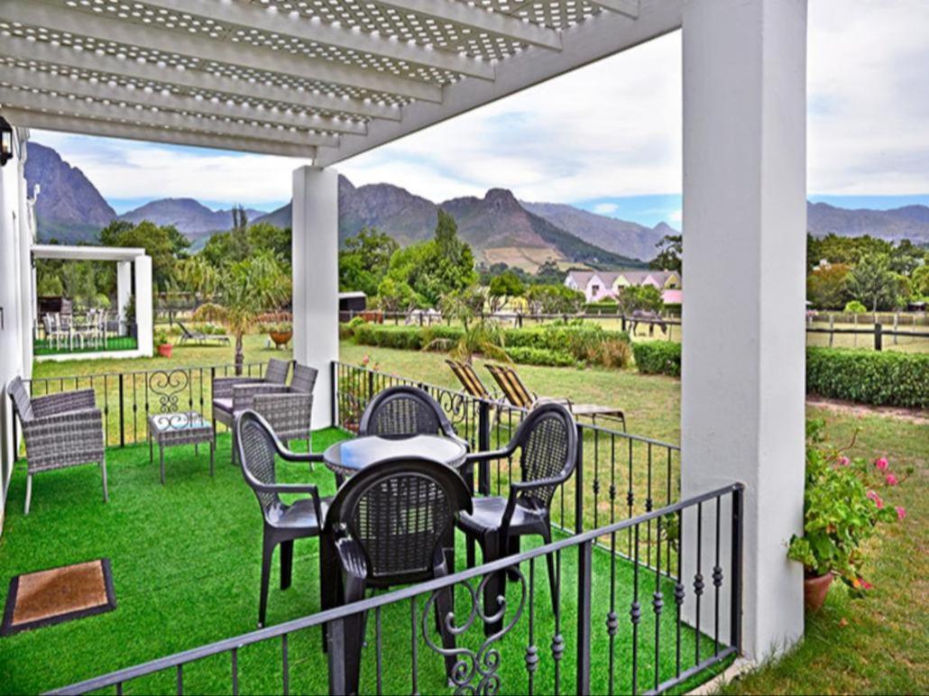 Auberge La Dauphine Guest House Franschhoek Extérieur photo